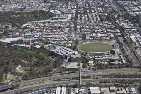 Aerial Image of CLIFTON HILL LOOKING TOWARDS COLLINGWOOD