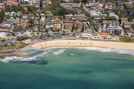 Aerial Image of CURL CURL BEACH