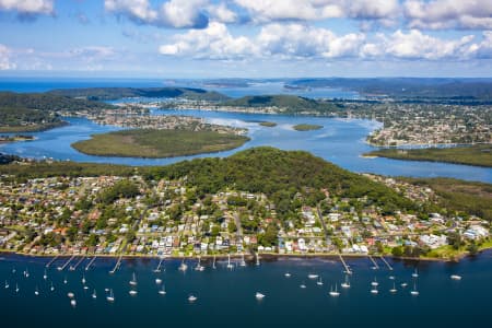 Aerial Image of SARATOGA
