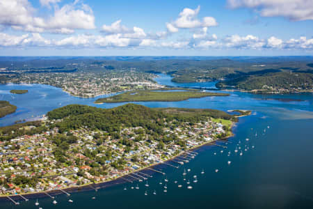 Aerial Image of SARATOGA