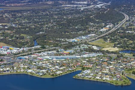 Aerial Image of HELENSVALE SHOPPING CENTRE