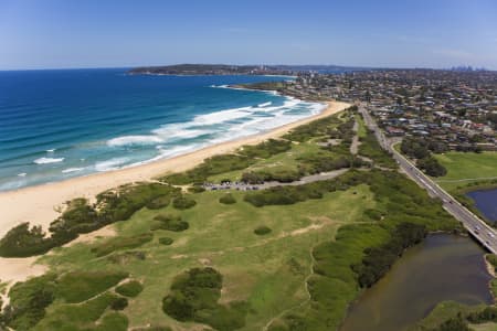 Aerial Image of CURL CURL