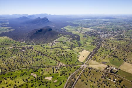 Aerial Image of SOUTH WEST OF DUNKELD