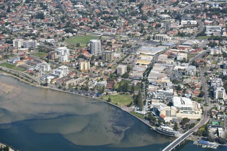 Aerial Image of THE ENTRANCE