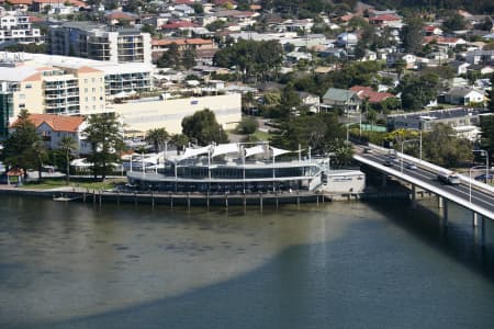 Aerial Image of THE ENTRANCE