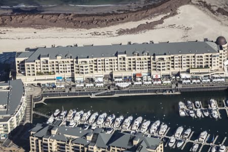 Aerial Image of GLENELG IN ADELAIDE