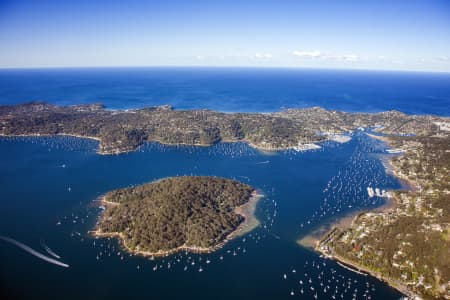 Aerial Image of SCOTLAND ISLAND