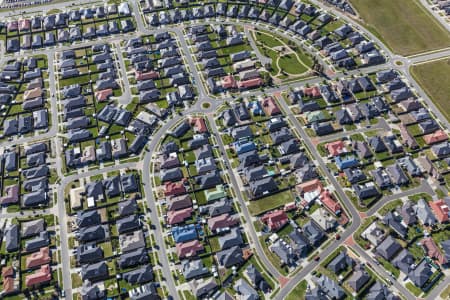 Aerial Image of PAKENHAM
