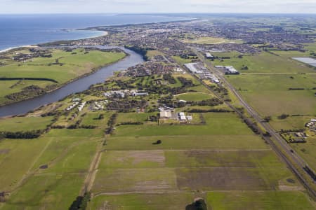 Aerial Image of WARRNAMBOOL FROM THE EAST