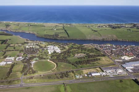 Aerial Image of DEAKIN UNIVERSITY IN WARRNAMBOOL