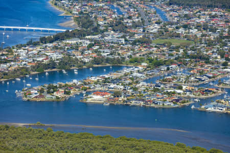 Aerial Image of PARADISE POINT