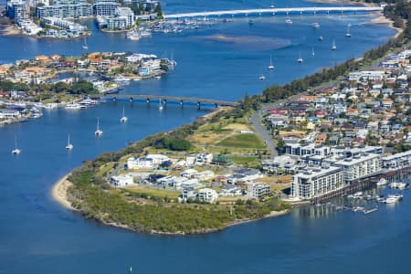 Aerial Image of PARADISE POINT