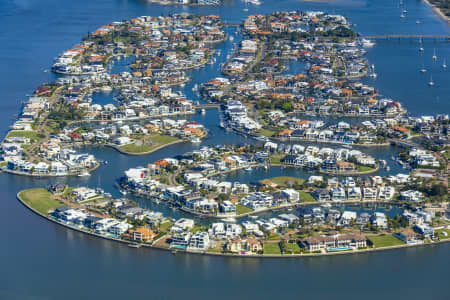 Aerial Image of PARADISE POINT