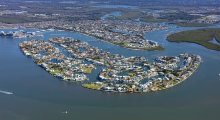 Aerial Image of PARADISE POINT