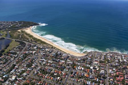 Aerial Image of CURL CURL