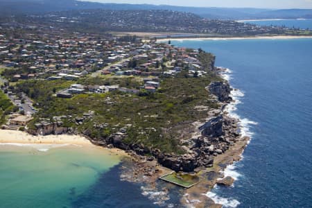 Aerial Image of CURL CURL