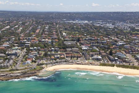 Aerial Image of CURL CURL