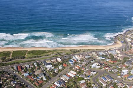 Aerial Image of CURL CURL