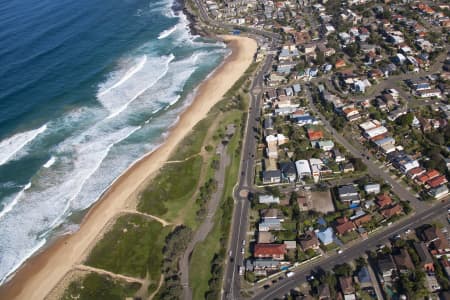 Aerial Image of CURL CURL