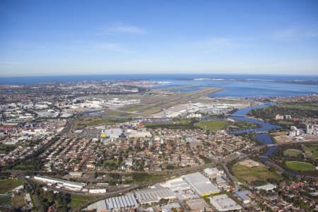 Aerial Image of WOLLI CREEK, TEMPE AND MASCOT