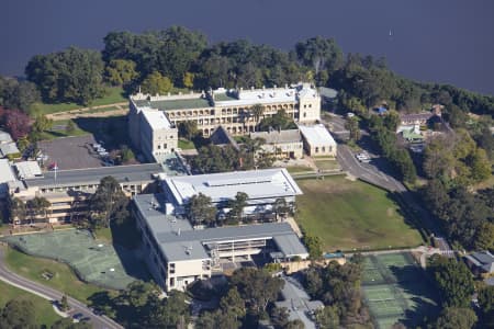 Aerial Image of ST IGNATIUS RIVERVIEW