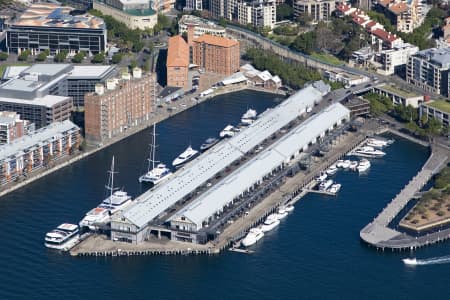 Aerial Image of PYRMONT