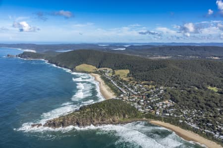Aerial Image of BLUEYS BEACH
