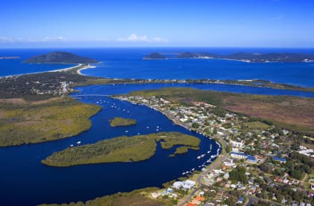 Aerial Image of TEA GARDENS