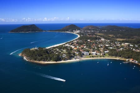 Aerial Image of SHOAL BAY