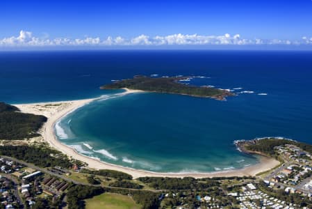 Aerial Image of FINGAL BAY