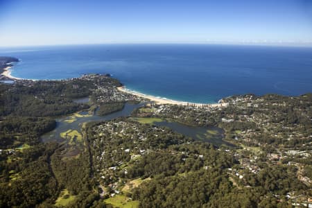 Aerial Image of AVOCA BEACH