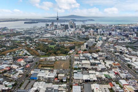 Aerial Image of PONSONBY LOOKING NORTH EAST TO AUCKLAND CITY