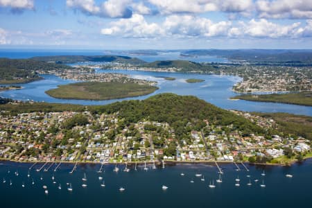 Aerial Image of SARATOGA