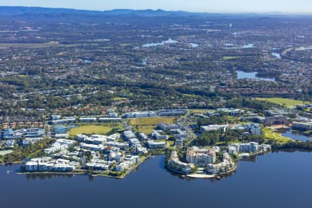 Aerial Image of VARSITY LAKES