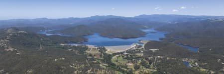 Aerial Image of GILSTON & THE HINZE DAM
