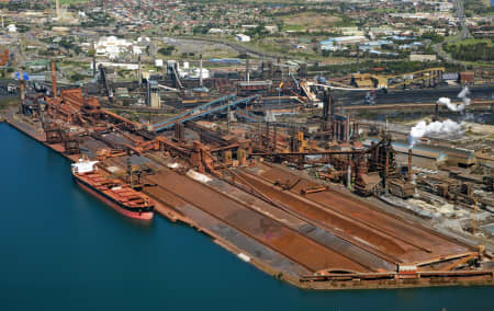 Aerial Image of PORT KEMBLA