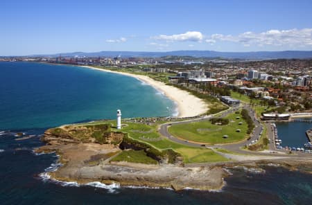 Aerial Image of FLAGSTAFF POINT