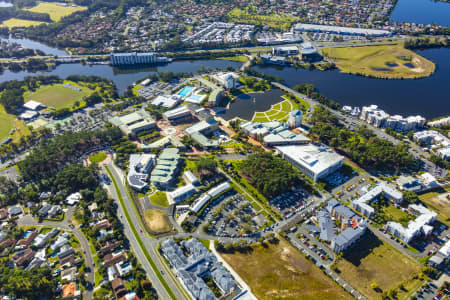 Aerial Image of VARSITY LAKES