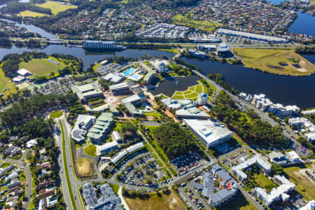 Aerial Image of VARSITY LAKES