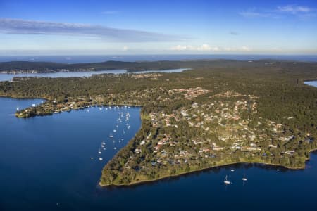 Aerial Image of SUMMERLAND POINT