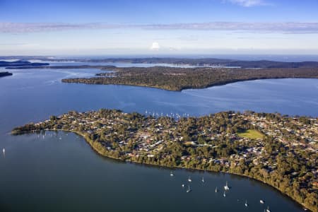 Aerial Image of MANNERING PARK
