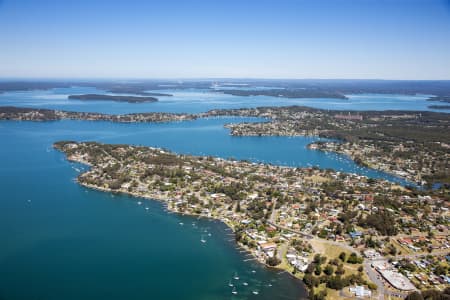 Aerial Image of FISHING POINT