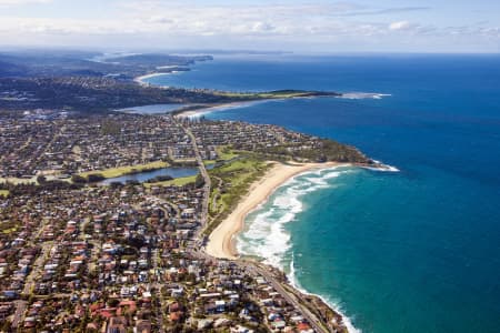 Aerial Image of CURL CURL