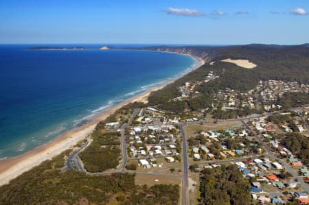 Aerial Image of RAINBOW BEACH