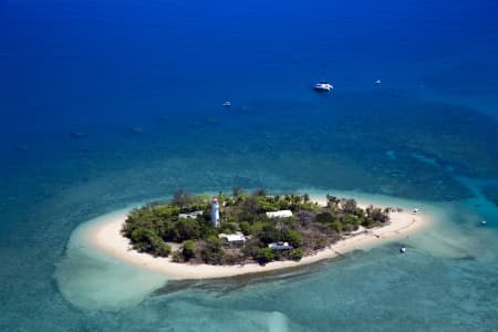 Aerial Image of LOW ISLES