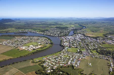 Aerial Image of INNISFAIL