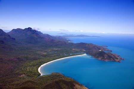 Aerial Image of HINCHINBROOK ISLAND