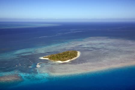 Aerial Image of GREEN ISLAND