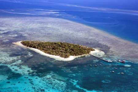 Aerial Image of GREEN ISLAND