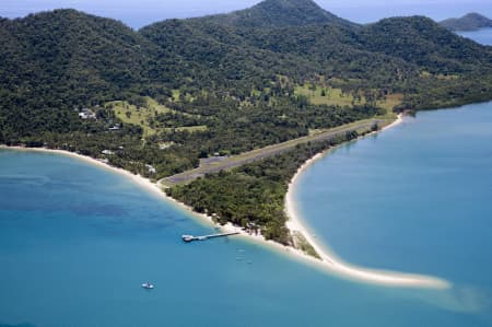 Aerial Image of DUNK ISLAND